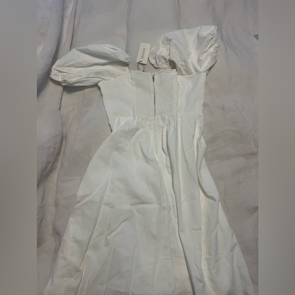 NWT:: Puff Sleeve Split Hem Midi Dress - Picture 11 of 11